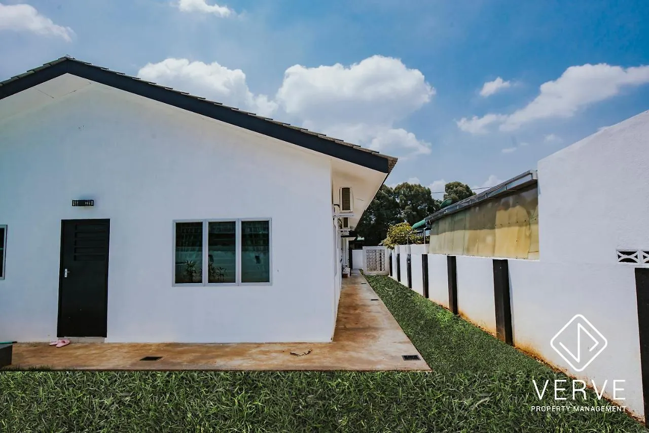 Holiday home Ipoh Lazy Private Club House By Verve Eech133 Villa