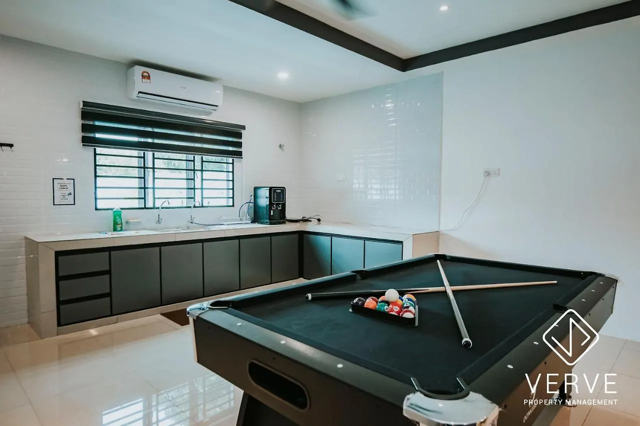Ipoh Lazy Private Club House By Verve Eech133 Villa